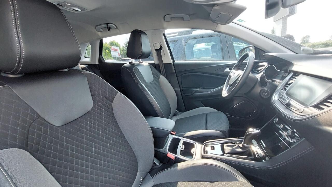 Opel Grandland 1.5 Diesel Automatica Neopatentati
