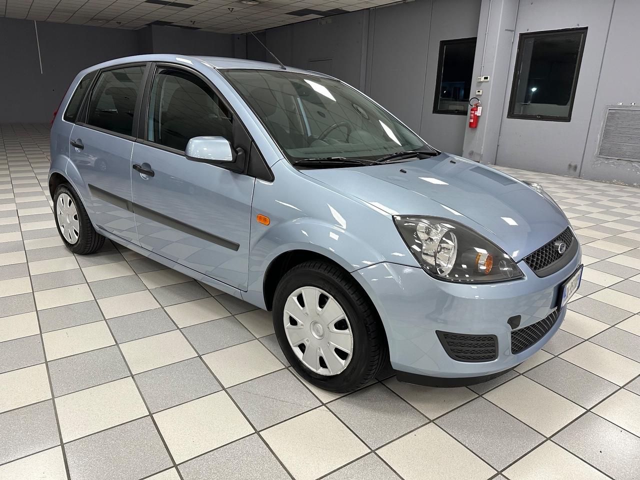 Ford Fiesta 1.2 16V 5p. Titanium