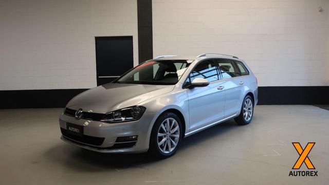 VOLKSWAGEN Golf Variant 2.0 TDI DSG Highline BlueMotion Tech.