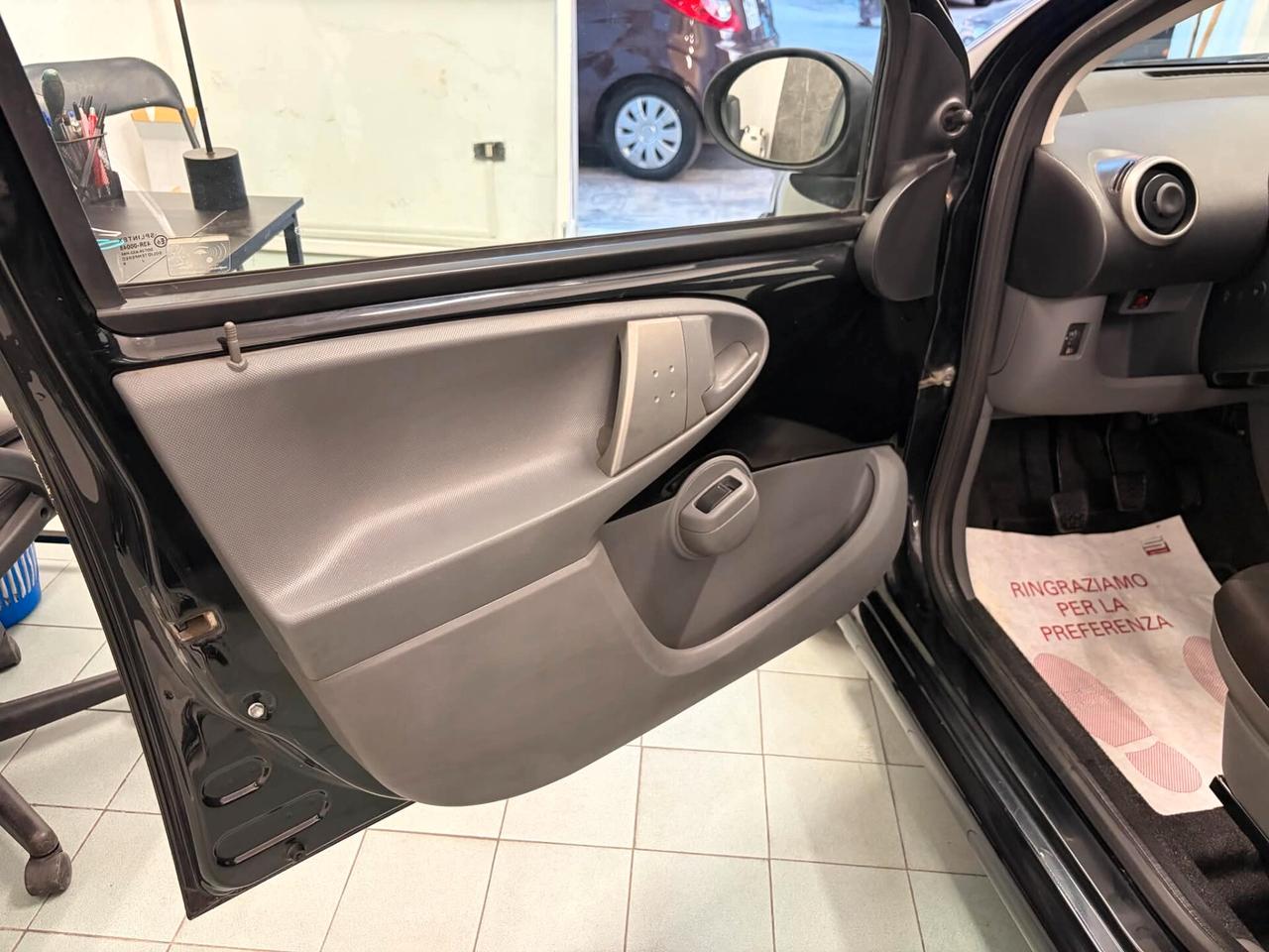 Toyota Aygo 1.0 VVT-i 5 porte Now 75.000KM NUOVAA