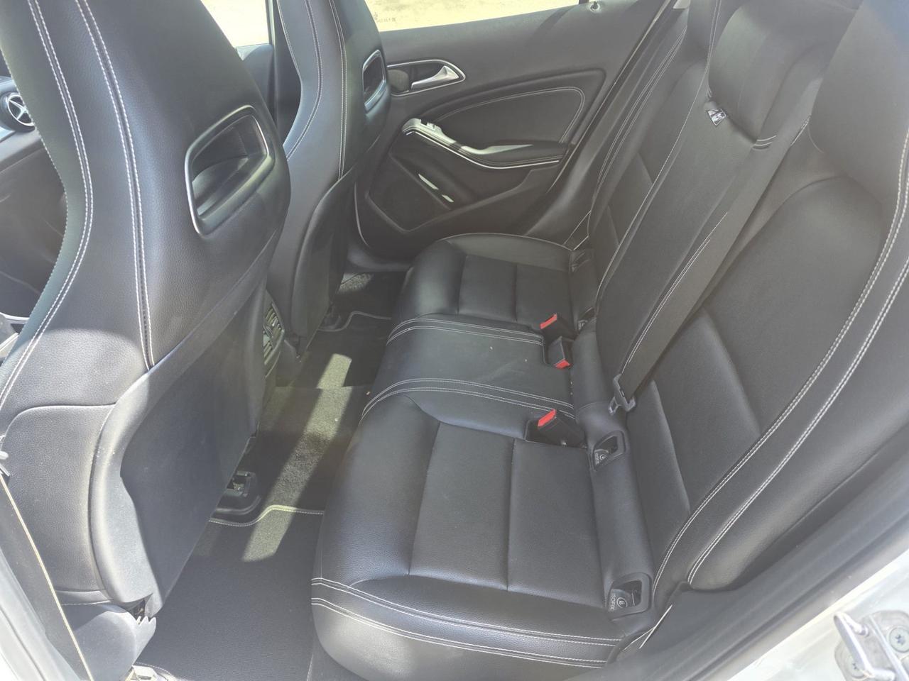 Mercedes-benz GLA 200 d Automatic Premium