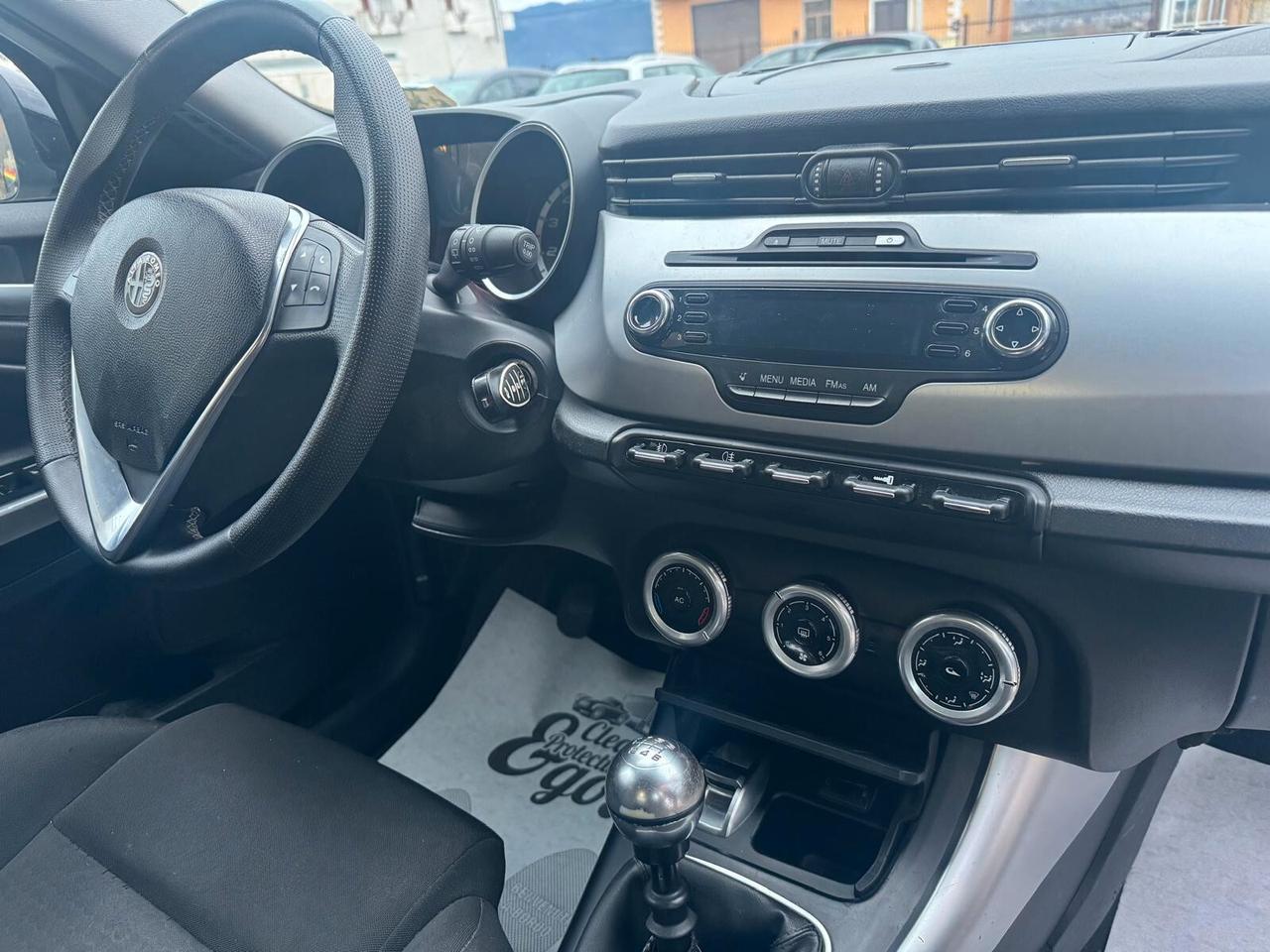 Alfa Romeo Giulietta 1.4 Turbo 120 CV GPL Distinctive GARANZIA