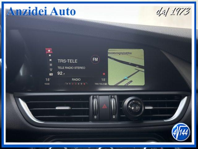 ALFA ROMEO Giulia 2.2 Turbodiesel 210 CV AT8 AWD Q4 Veloce