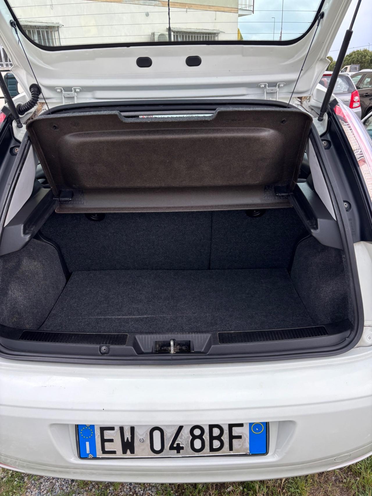 Fiat Punto 1.4 8V 5 porte Natural Power Lounge