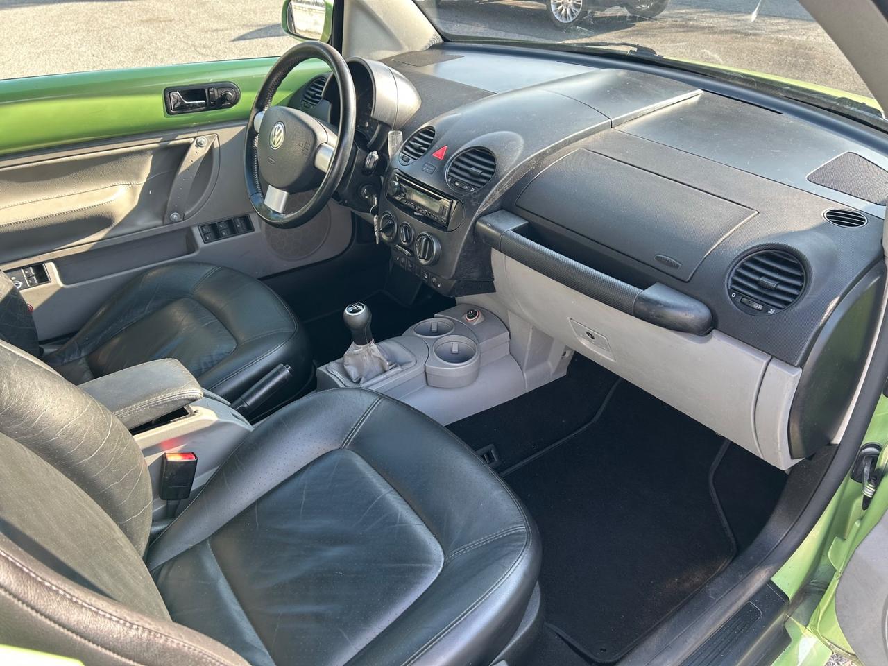 Volkswagen New Beetle Cabrio