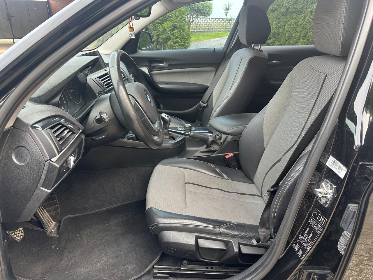 Bmw 116 116d 5p. Urban