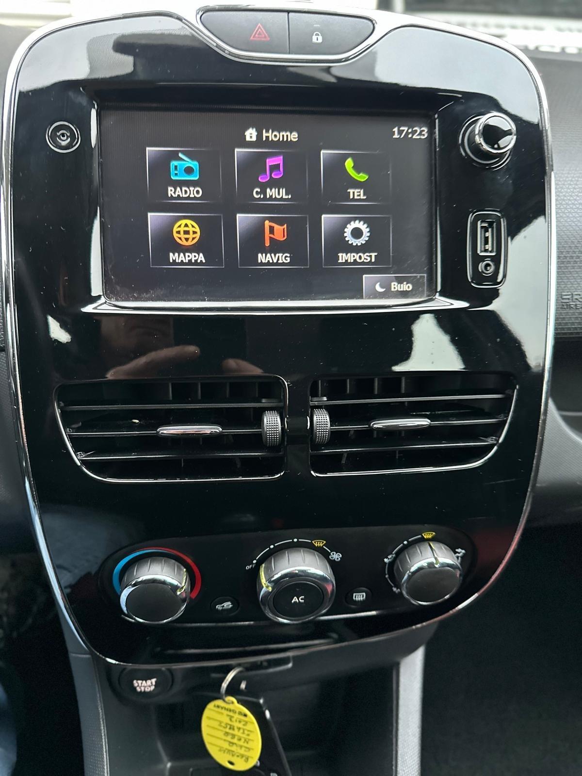 Renault Clio 1.5 dCi 8V 75CV 5 porte Live