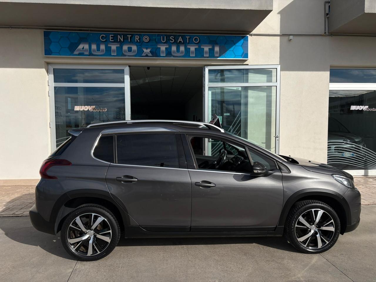 Peugeot 2008 BlueHDi 120 S&S Allure