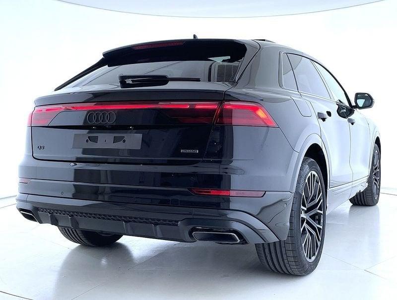 Audi Q8 TDI 210kW quattro tip. S Line Edition * 4 RUOTE STERZANTI *
