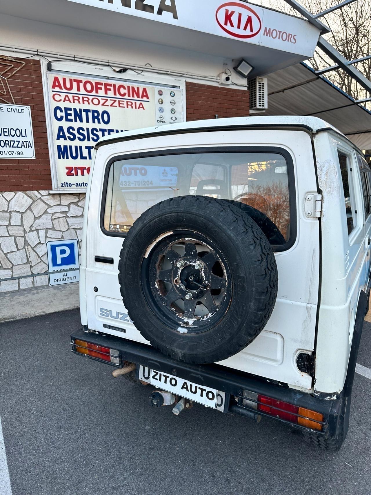 SUZUKI SANTANA 1988 con vari ripristini