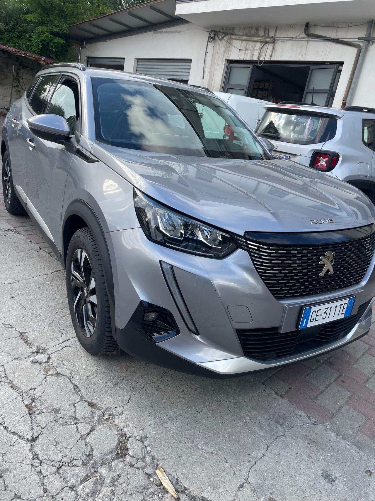 Peugeot 2008 BlueHDi 130 S&S EAT8 Allure Pack
