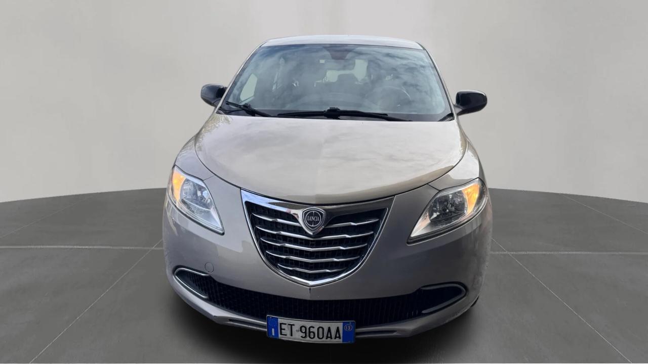Lancia Ypsilon 1.2 69 CV 5 porte GPL Ecochic Gold