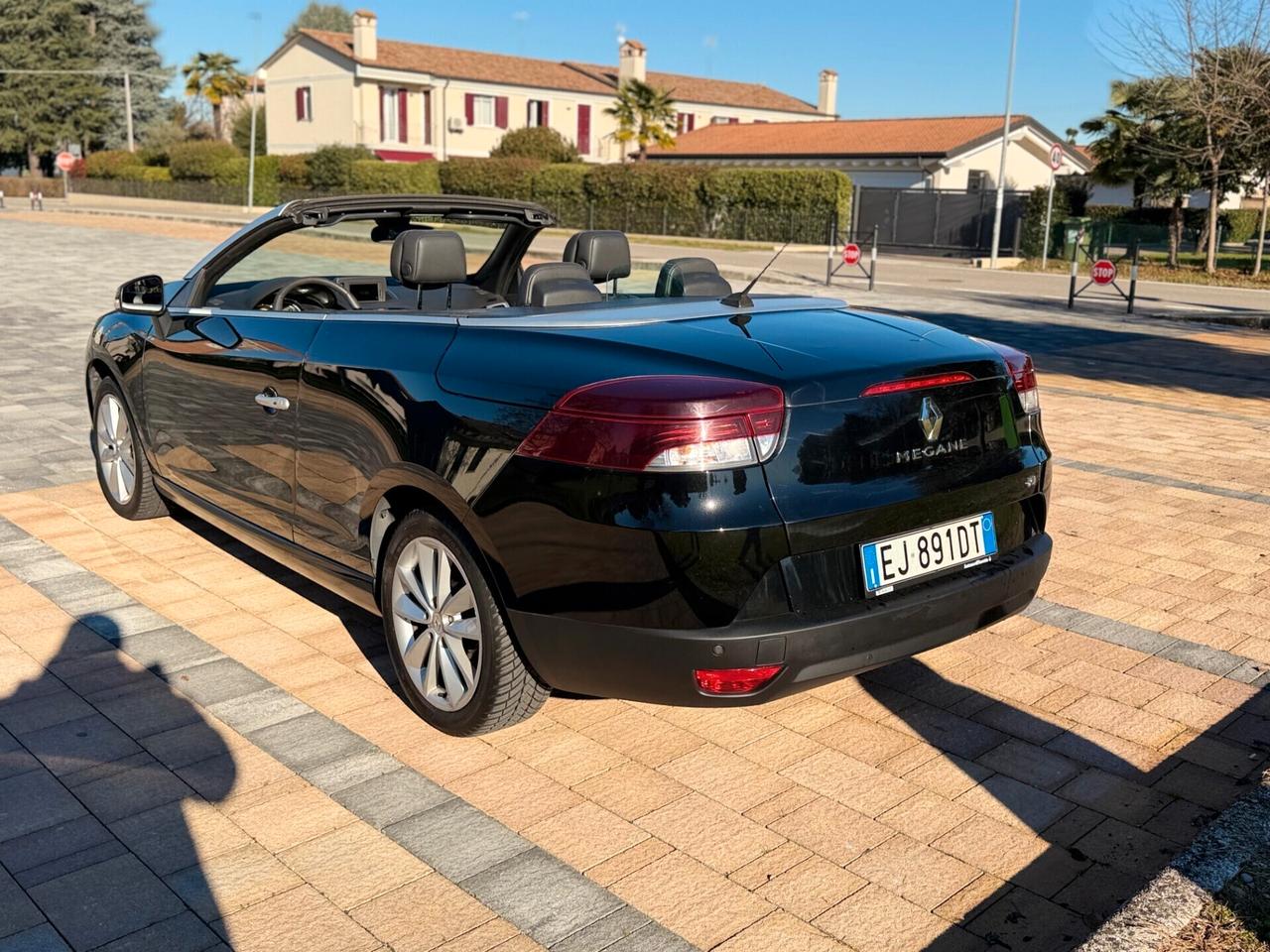 Renault Megane Mégane C-C 1.5 dCi 110CV Floride