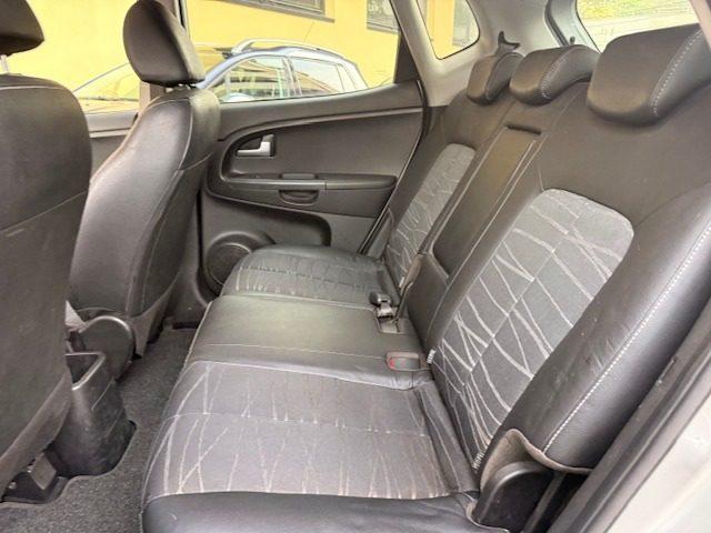 KIA Venga 1.4 CVVT Cool TETTO APRIBILE