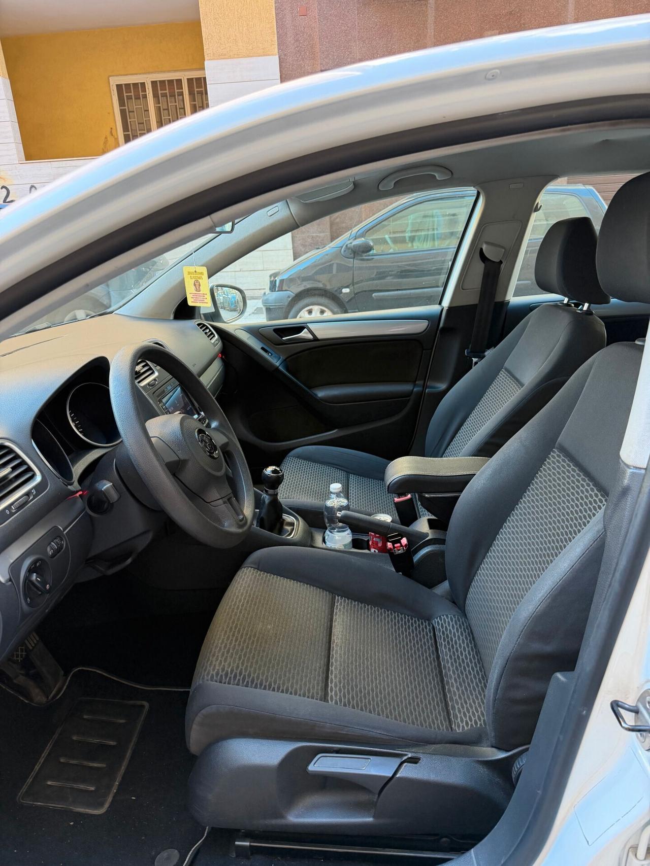 Volkswagen Golf 1.4 benzina *PERFETTA*