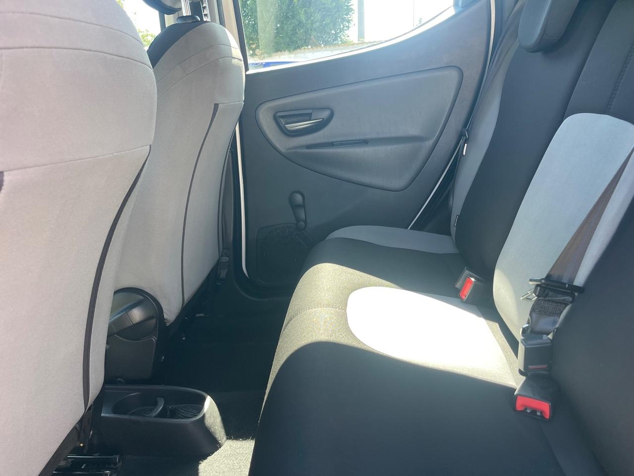 Lancia Ypsilon Gold 1.2 Fire 69cv