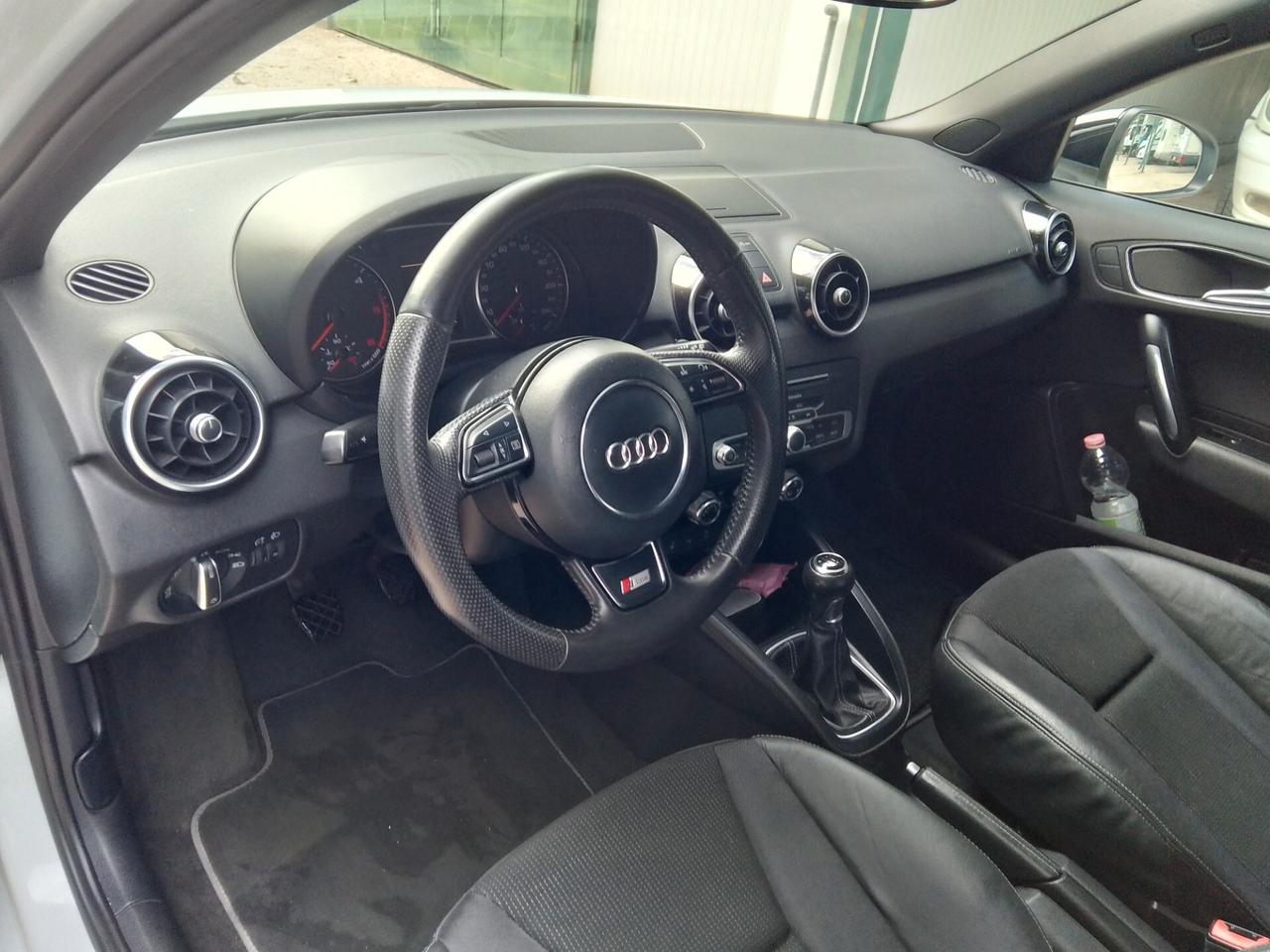 Audi A1 1.6 TDI 105 CV Attraction