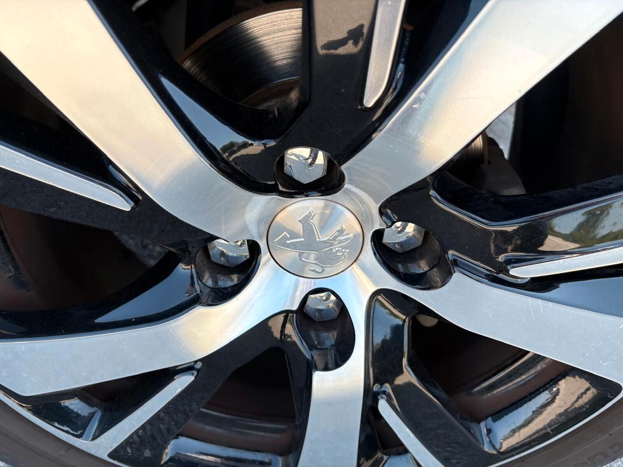 Peugeot 2008 ALLURE PureTech Turbo 110 mt UNICO PR.