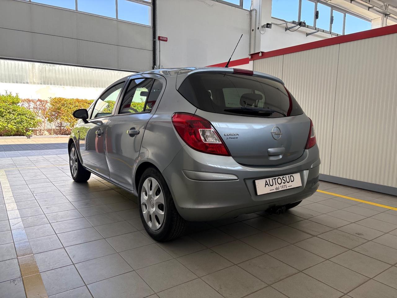 Opel Corsa 1.2 5 porte Enjoy