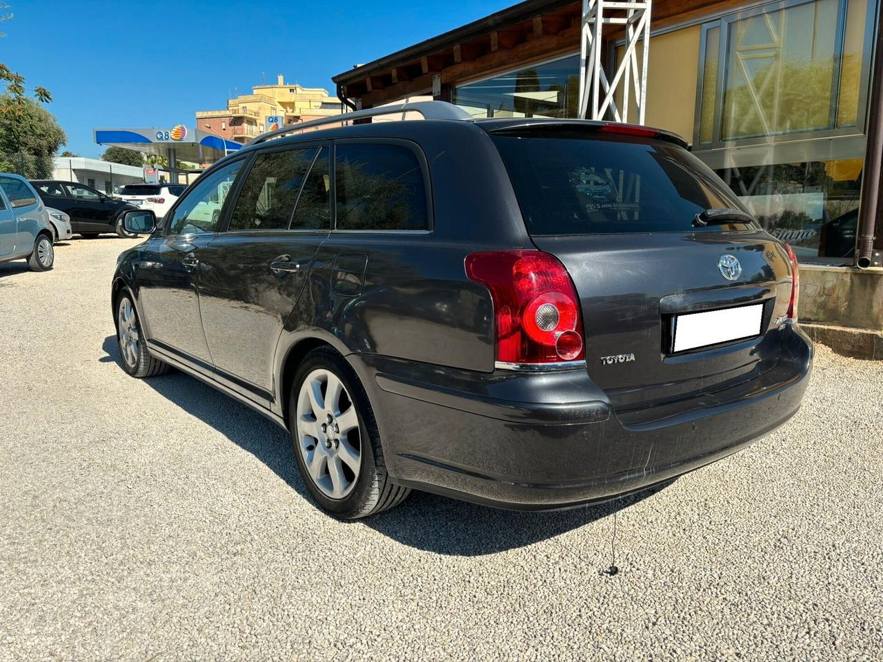 TOYOTA AVENSIS 2.0 D-4D - 2007