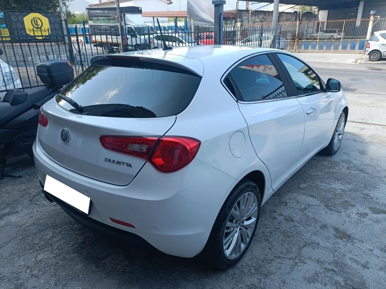 Alfa Romeo Giulietta 1.6 JTDm TCT 120 CV Super