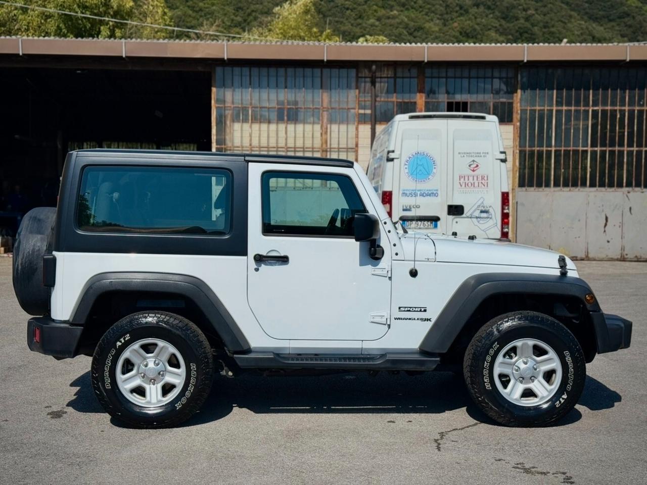 Jeep Wrangler 2.8 CRD DPF Sahara Auto