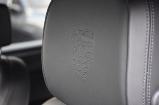 PORSCHE Macan 2.0 T *PDLS*CARPLAY*20"*CAM*
