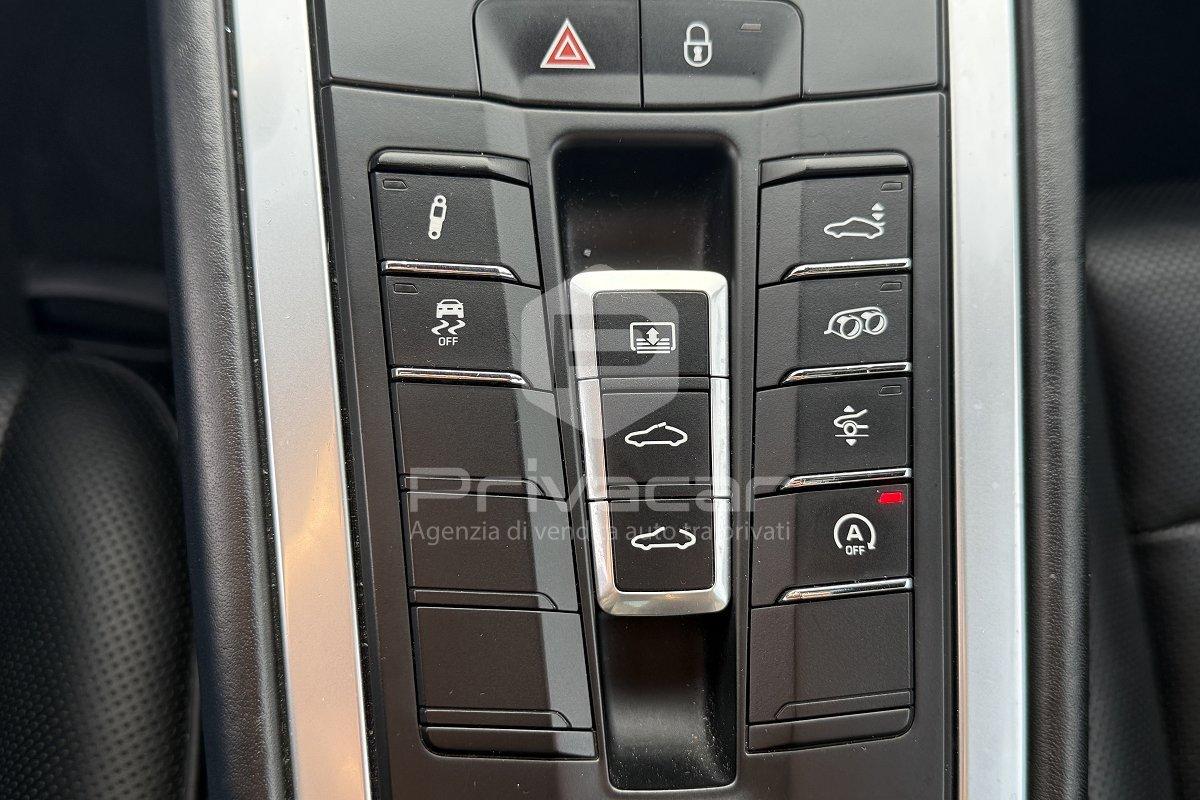 PORSCHE 911 3.0 Carrera 4S Coupé