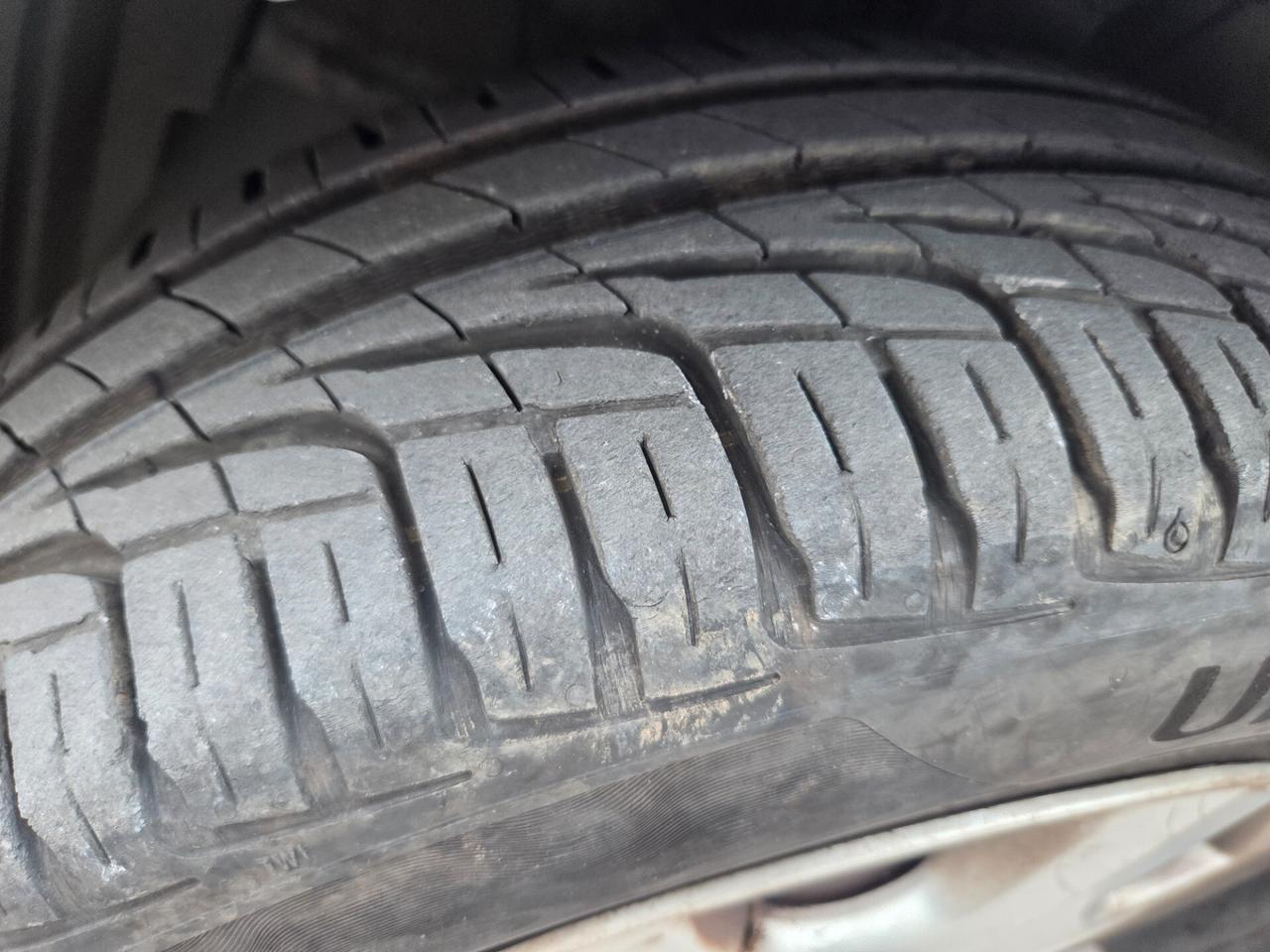 Toyota Yaris 1.0i 16V cat 5 porte - 2002