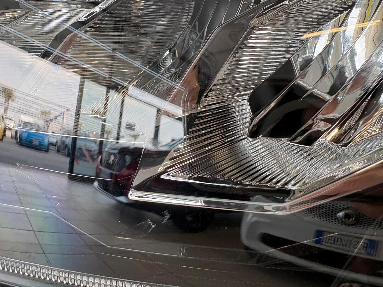 Peugeot 2008 ALLURE motore elettrico 156 CV 5 porte SPOTICAR