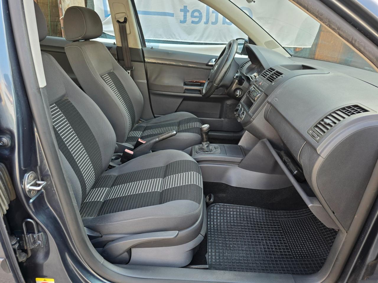 Volkswagen Polo 1.4tdi 69 cv full economica 2008