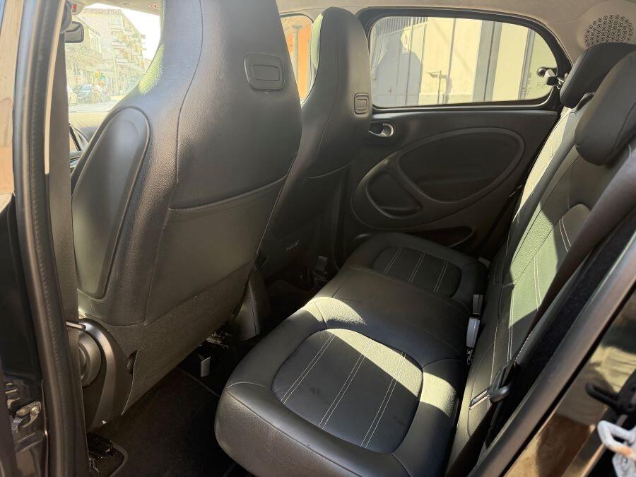 SMART FORFOUR 900 90 AUTOM PRIME NAVI CERTIFICATA