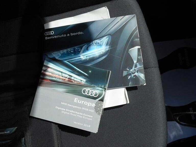 Audi Q2 1.6 TDI Business X NEOPATENTATI