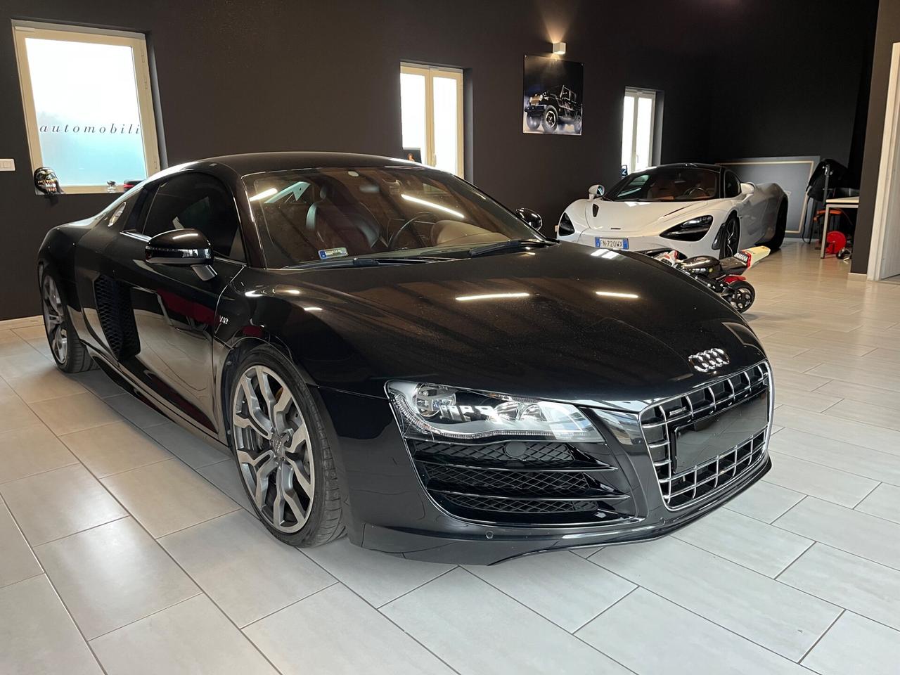 Audi R8 V10 coupè 525cv