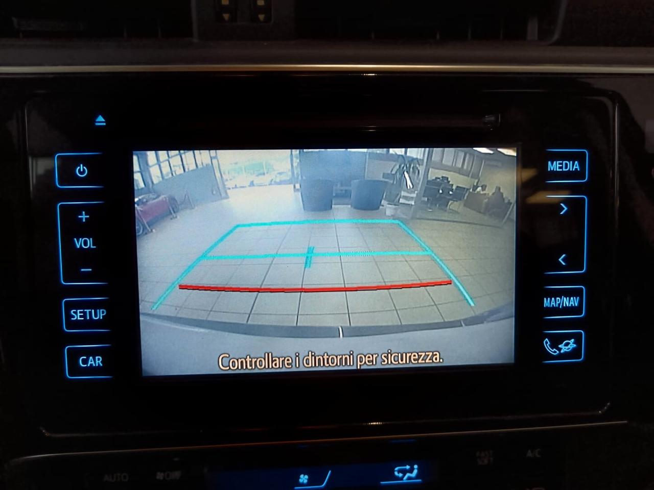 Toyota Auris Diesel Manuale