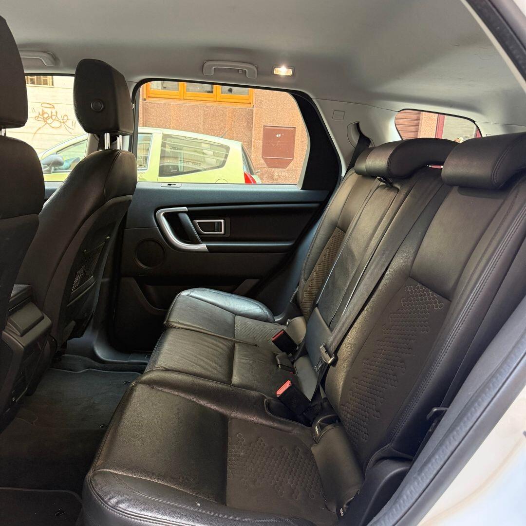 Land Rover Discovery Sport **AUTOCARRO**