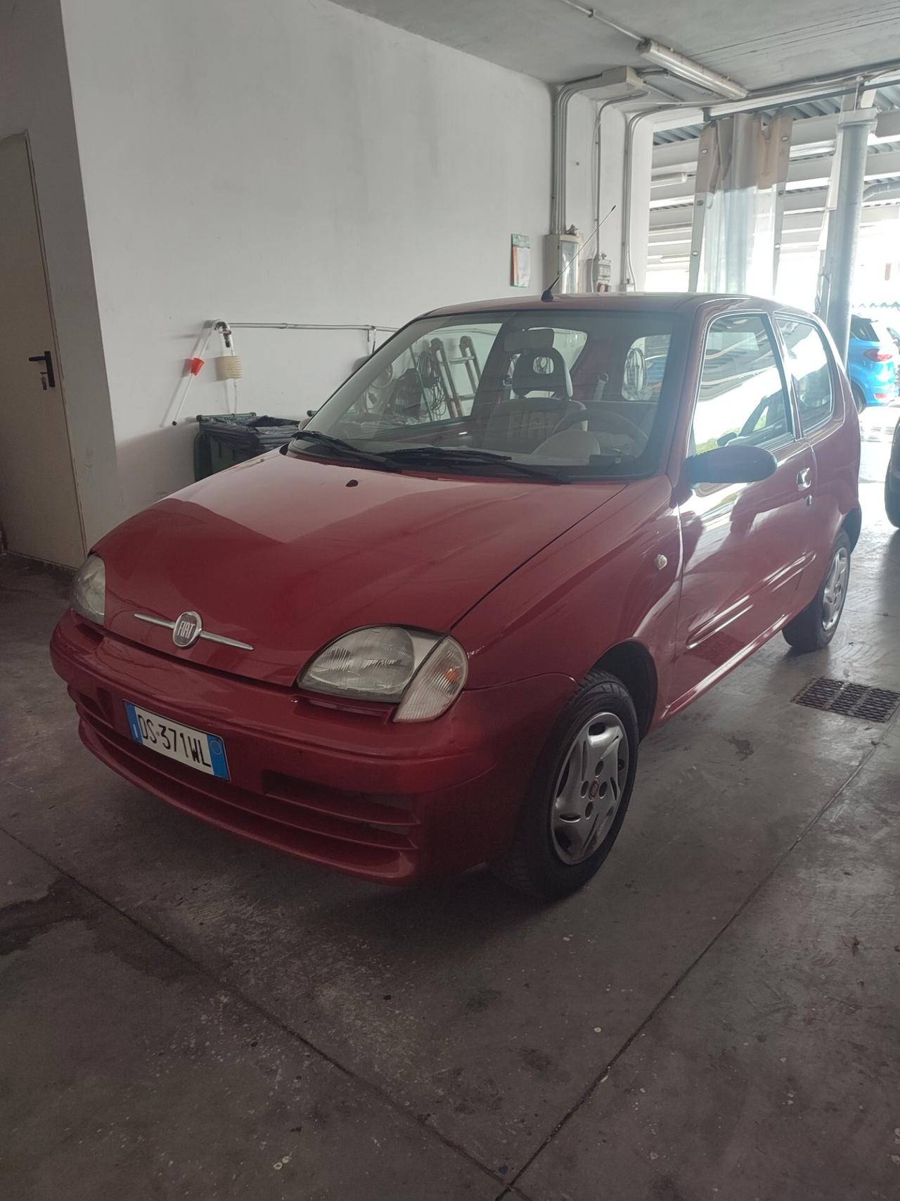 Fiat 600 1.1 BENZ (SERVOSTERZO+VETRI ELETTRICI)
