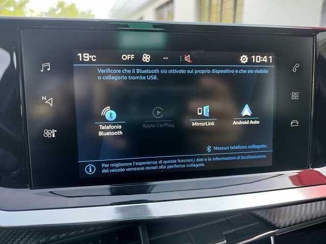 Peugeot 2008 PureTech 100 S&S Allure Pack
