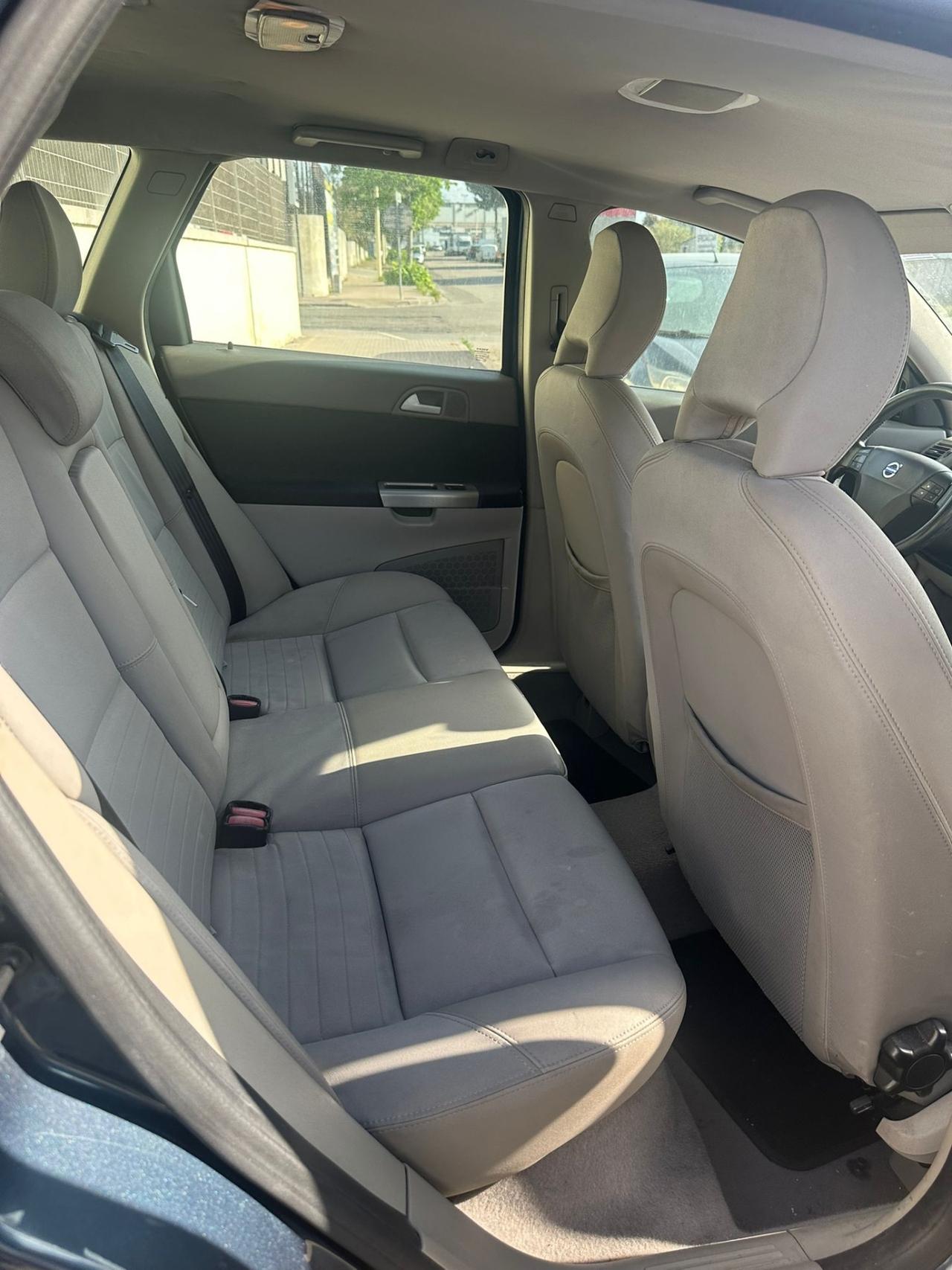 Volvo V50 2.0 Diesel station wagon