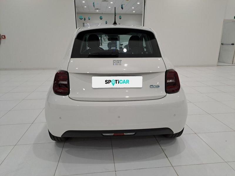 FIAT 500 Elettrica Passion 3+1