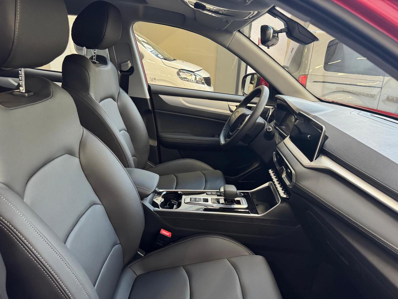 EMC EMC 6 1.5T AT CVT