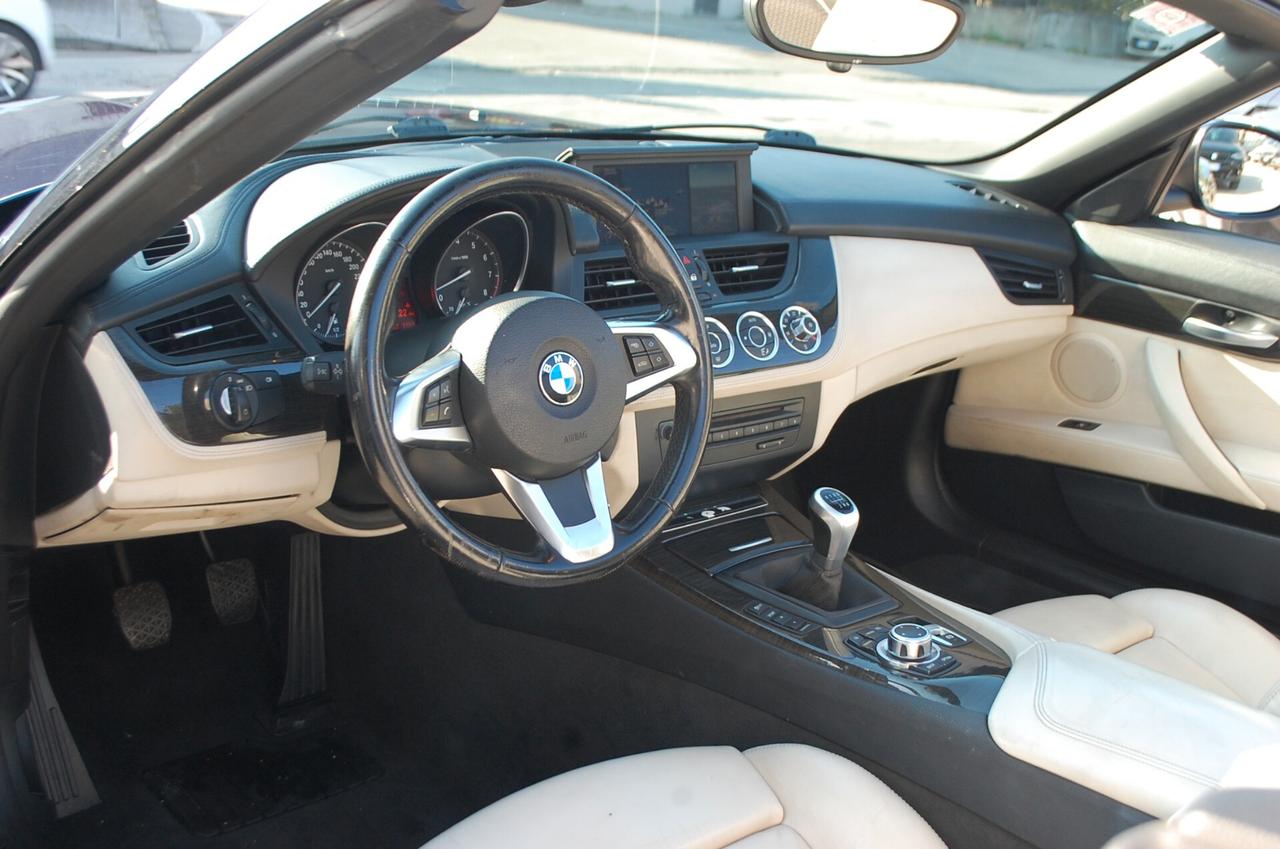 BMW Z4 2.5 sdrive23i 204CV Uff Italy Lega Navi USB