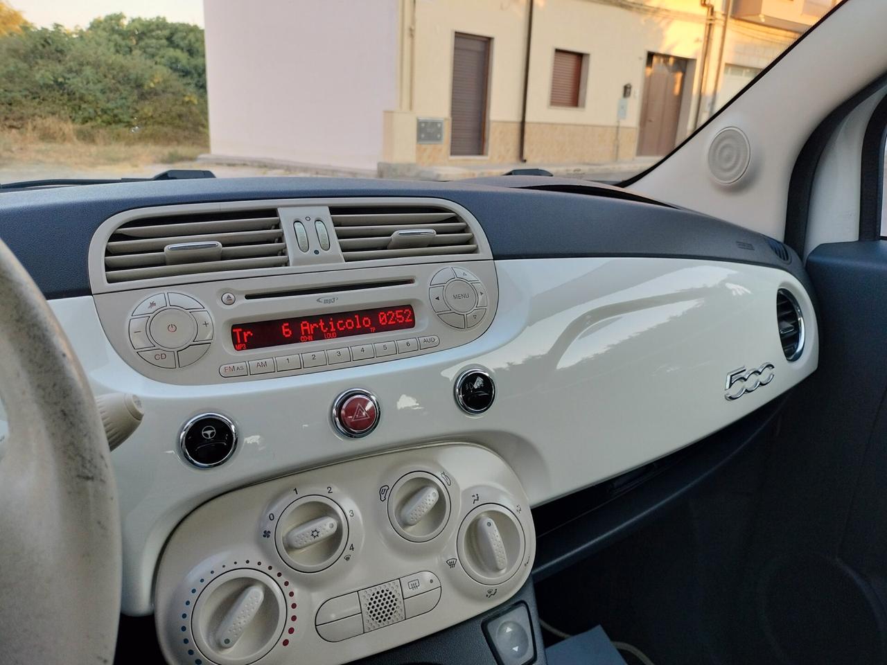 Fiat 500 1.2 EasyPower Lounge GPL casa madre