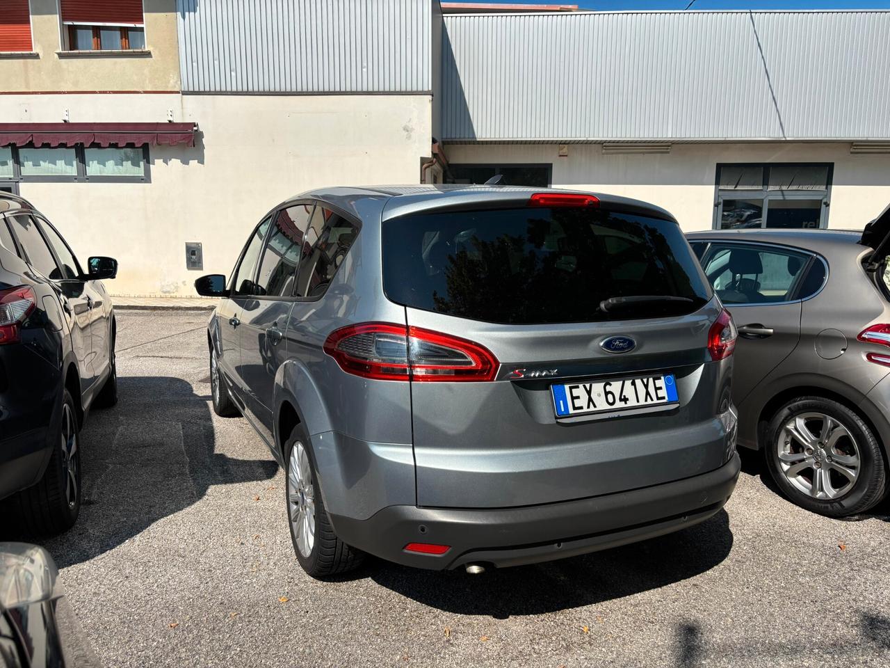 Ford S-Max 2.0 Diesel Cambio Automatico 7 posti Neopatentati