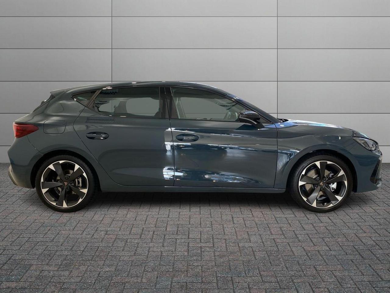 Cupra Leon 1.5 e-hybrid 204cv dsg