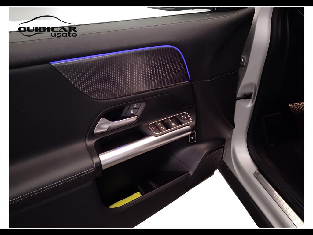 Mercedes-Benz GLA-H247 2020 - GLA 200 Sport Plus auto