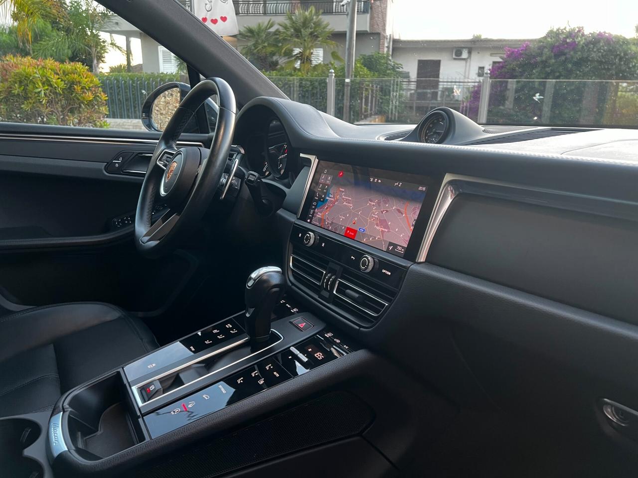 Porsche Macan 2.0 265- TOTAL BLACK-TETTO-2022