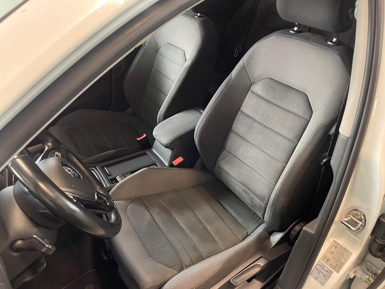 Volkswagen Golf 1.0 TSI 110 CV 5p. AUTOMATICA