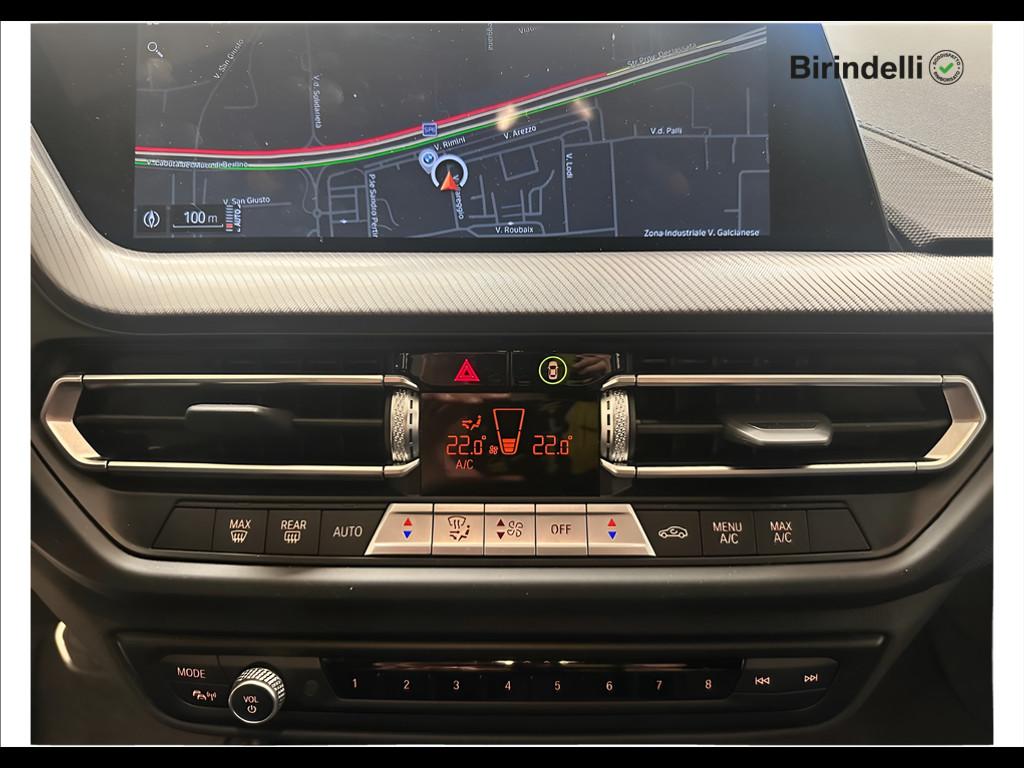 BMW Serie 1 (F40) - 118d 5p. Msport