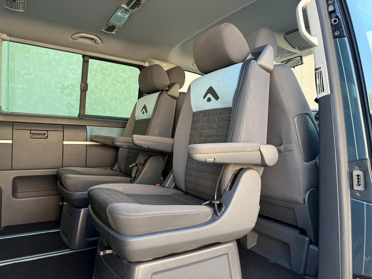 Volkswagen Multivan 2.5 TDI/130CV atlantis
